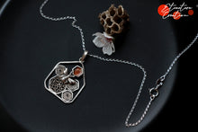 Load image into Gallery viewer, Collier "La Ruche"