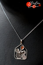 Load image into Gallery viewer, Collier "La Ruche"