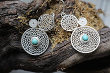 Load image into Gallery viewer, Boucles d&#39;oreille &quot;No Sabemos Azul&quot;
